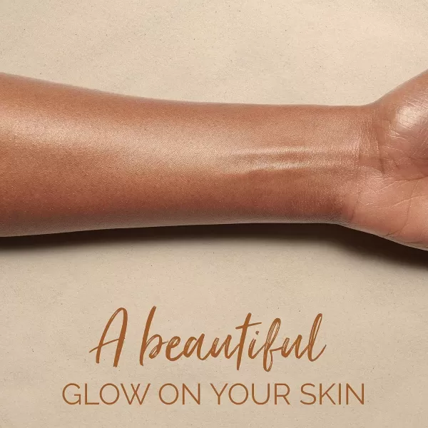 Coppertone Glow Hydrating Sunscreen Lotion with Illuminating Shimmer Minerals and Broad Spectrum SPF 15 Waterresistant Fastdrying Free of Parabens PABA Phthalates Oxybenzone White  5 oz