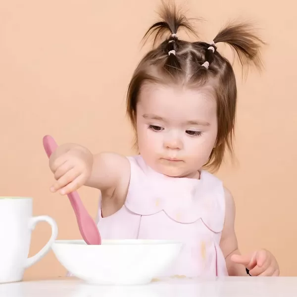 PandaEar Silicone Baby Spoon and Fork Set 6 Pack First Stage Baby Self Feeding Spoons 6 Months Toddler Baby Utensils 612 Months Infant Baby LED Weaning Spoons Feeding Supplies