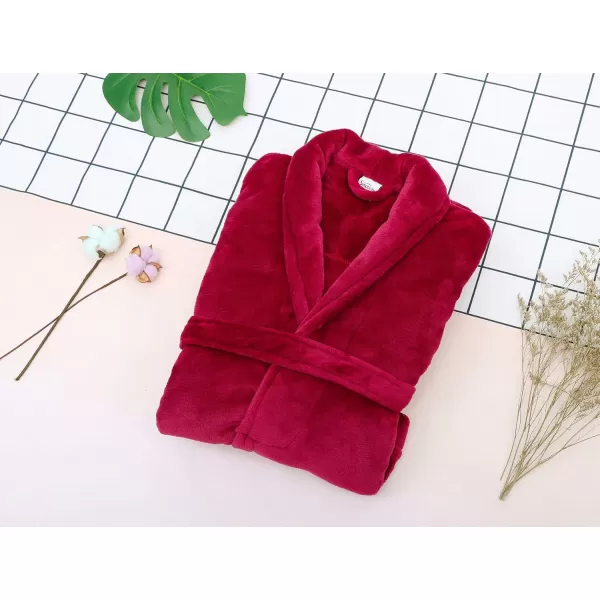 Verabella Womens Luxuriously Cozy Plush Bath RobeBurgundy
