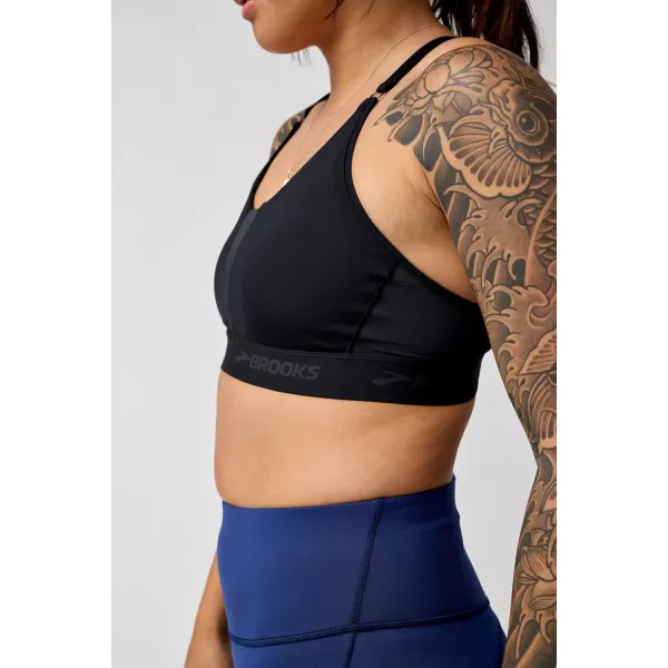 Brooks Womens Plunge 30 Sports Bra for Running Workouts ampamp SportsBlack