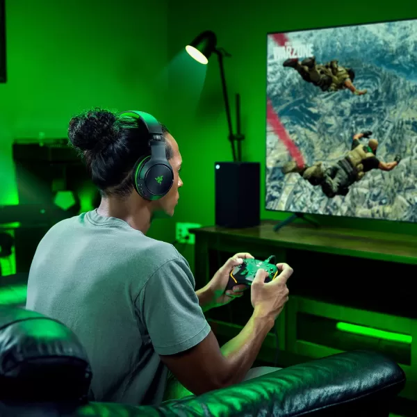 Razer Kaira Wireless Gaming Headset for Xbox Series XS Xbox One Triforce Titanium 50mm Drivers  Cardioid Mic  Breathable Memory Foam Ear Cushions  EQ Pairing Button  Windows Sonic  BlackWhite