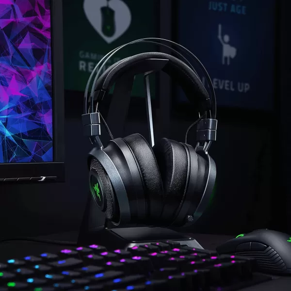 Razer Nari Ultimate Wireless 71 Surround Sound Gaming Headset HyperSense Haptic Feedback  AutoAdjust Headband  Retractable Mic  for Xbox Series X ampamp S Xbox One  BlackGreenNari Ultimate