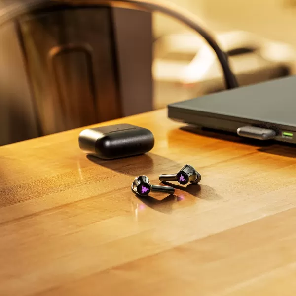 NEW Razer Hammerhead Pro HyperSpeed Wireless Gaming Earbuds for PC PlayStation Switch Mobile Adjustable ANC  Fast Wireless Charging Case  30 Hr Battery  Bluetooth 53  Chroma RGB  Black