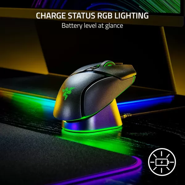 imageRazer Mouse Dock Pro with Wireless Charging Puck Magnetic Wireless Charging  Integrated HyperPolling 4K Hz Transceiver  AntiSlip Base  Chroma RGB Lighting  Black