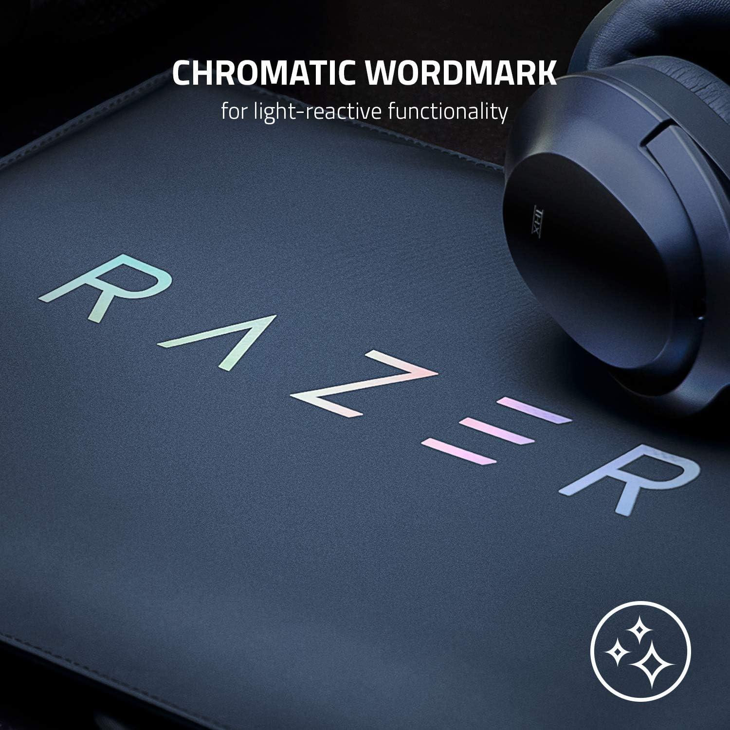 imageRazer 173quotquot Protective Laptop Sleeve Scratch ampamp WaterResistant  Padded Interior Lining  SnagFree Velcro  FlipOut Mouse Mat  Classic Black RC2101590100R3M115 in