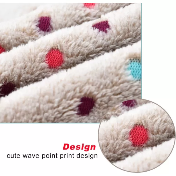 PAWZ Road Dog Blanket Soft Fleece Pet Blanket Washable Cat Blanket for Couch Blanket Beige MediumBeige