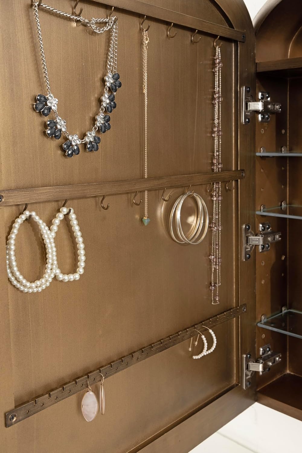 Kate and Laurel Arendahl Vintage Mirrored Arch Cabinet for Use as Bathroom Storage or Bedroom Jewelry Station 20x6x30 Gold