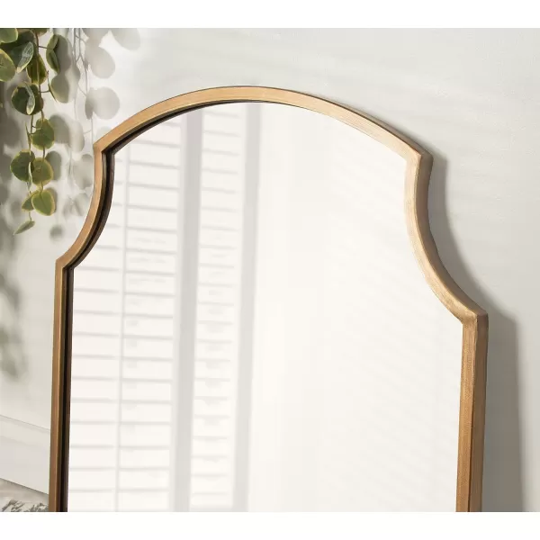 Kate and Laurel Carlow Modern Scalloped Mirror 20 x 30 Silver Glamorous and Contemporary Decorative Wall Mirror with Scalloped Corners and Rounded EdgesGold