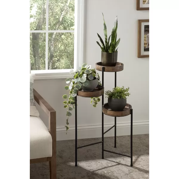 Kate and Laurel Finn TriLevel Metal Plant Stand Silver
