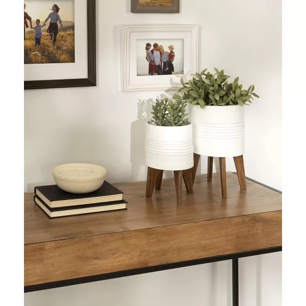 Kate and Laurel Gavri Rustic Farmhouse Metal and Wood Tabletop Planter Set 2 Piece White Decorative Metal Planter Centerpiece for TableWhiteRustic Brown