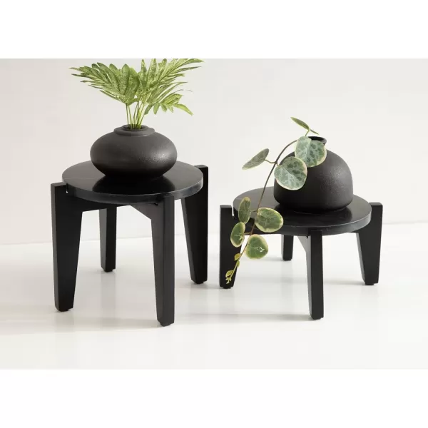 Kate and Laurel Icelyn Modern Marble TwoPiece Plant Stands Set of 2 Gold and Marble Authentic Marble Indoor Plant Stand Set for Use as Living Room Decor or Decorative Tabletop RisersBlack