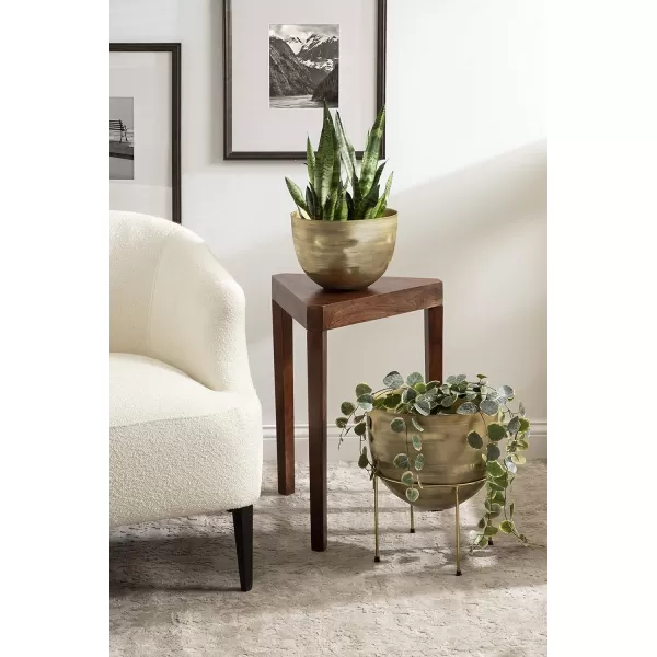Kate and Laurel Navara Bohemian Round Metal Planter Set 2 Pieces Gold Sophisticated Modern Indoor Plant Stand