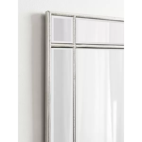 Kate and Laurel Westgate Transitional Wall Mirror 20 x 30 Bronze Sophisticated Rectangle Mirror for Wall DecorSilver
