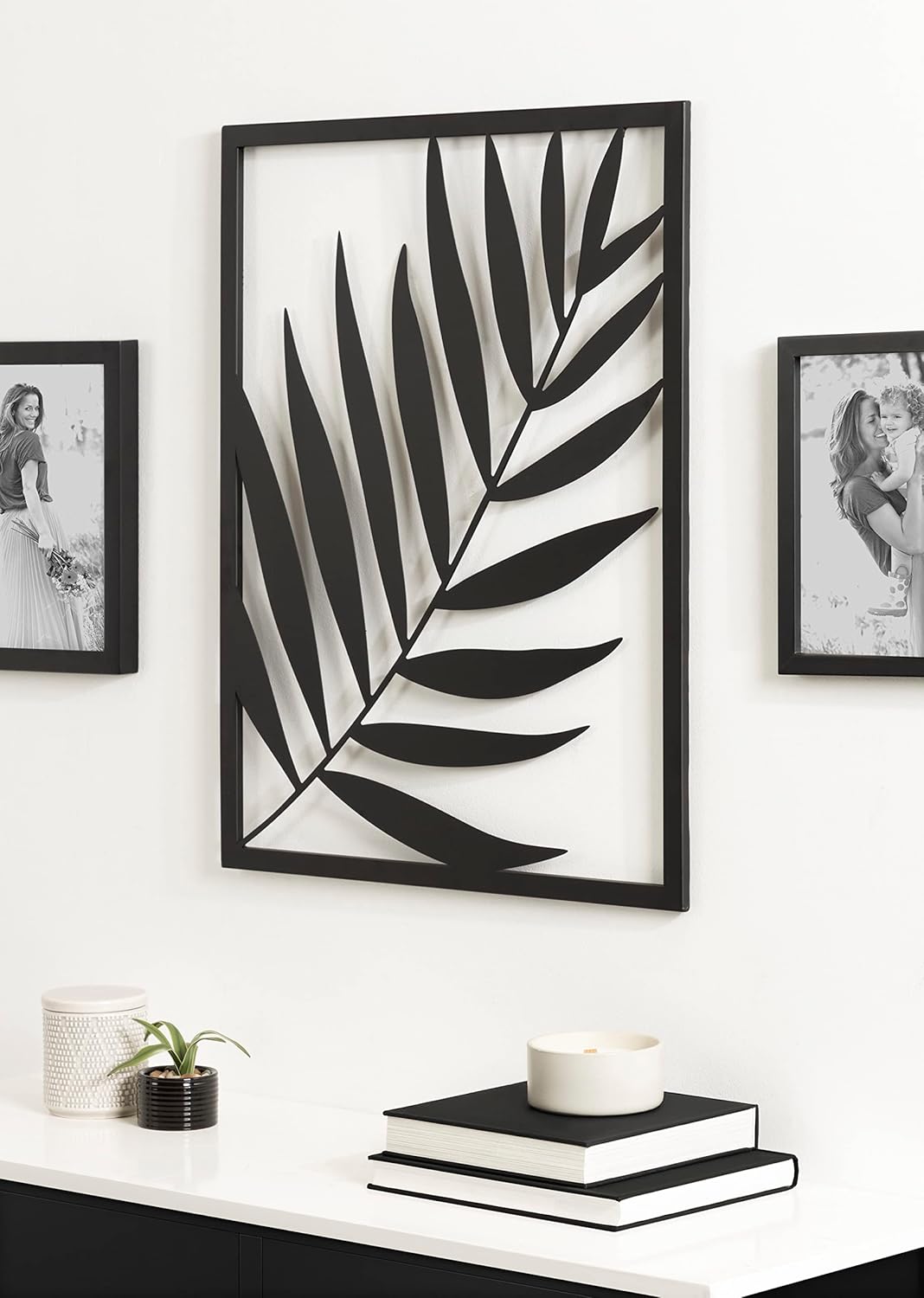 Kate and Laurel Malak Modern Metal Leaf Plaque Tropical Art for Wall Dcor 22x28 Black