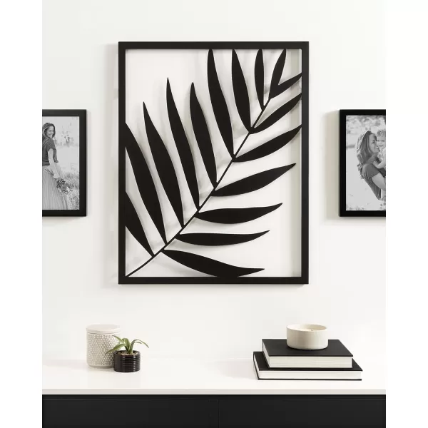 Kate and Laurel Malak Modern Metal Leaf Plaque Tropical Art for Wall Dcor 22x28 Black
