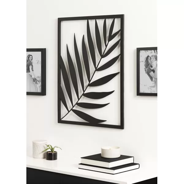 Kate and Laurel Malak Modern Metal Leaf Plaque Tropical Art for Wall Dcor 22x28 Black