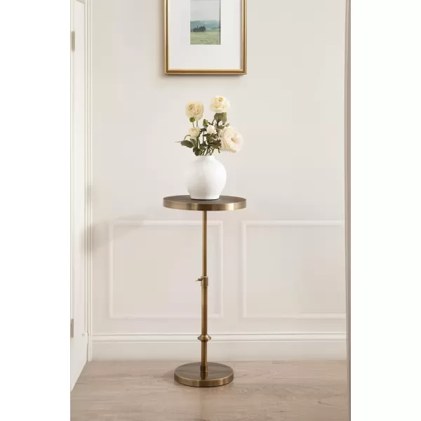 Kate and Laurel Engles Traditional AdjustableHeight Pedestal Side Table 14 x 14 x 30 Antique Brass Vintage Round Indoor Metal Plant Stand with Embossed Pattern for Use as Bedroom NightstandGold