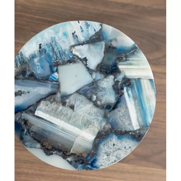 Kate and Laurel Sitara Modern Coastal Round Drink Table 8 x 8 x 23 Blue Agate and Silver Unique Circle Stone Mini Table for Use as Bathroom Accent Table or Pedestal Martini TablSilver