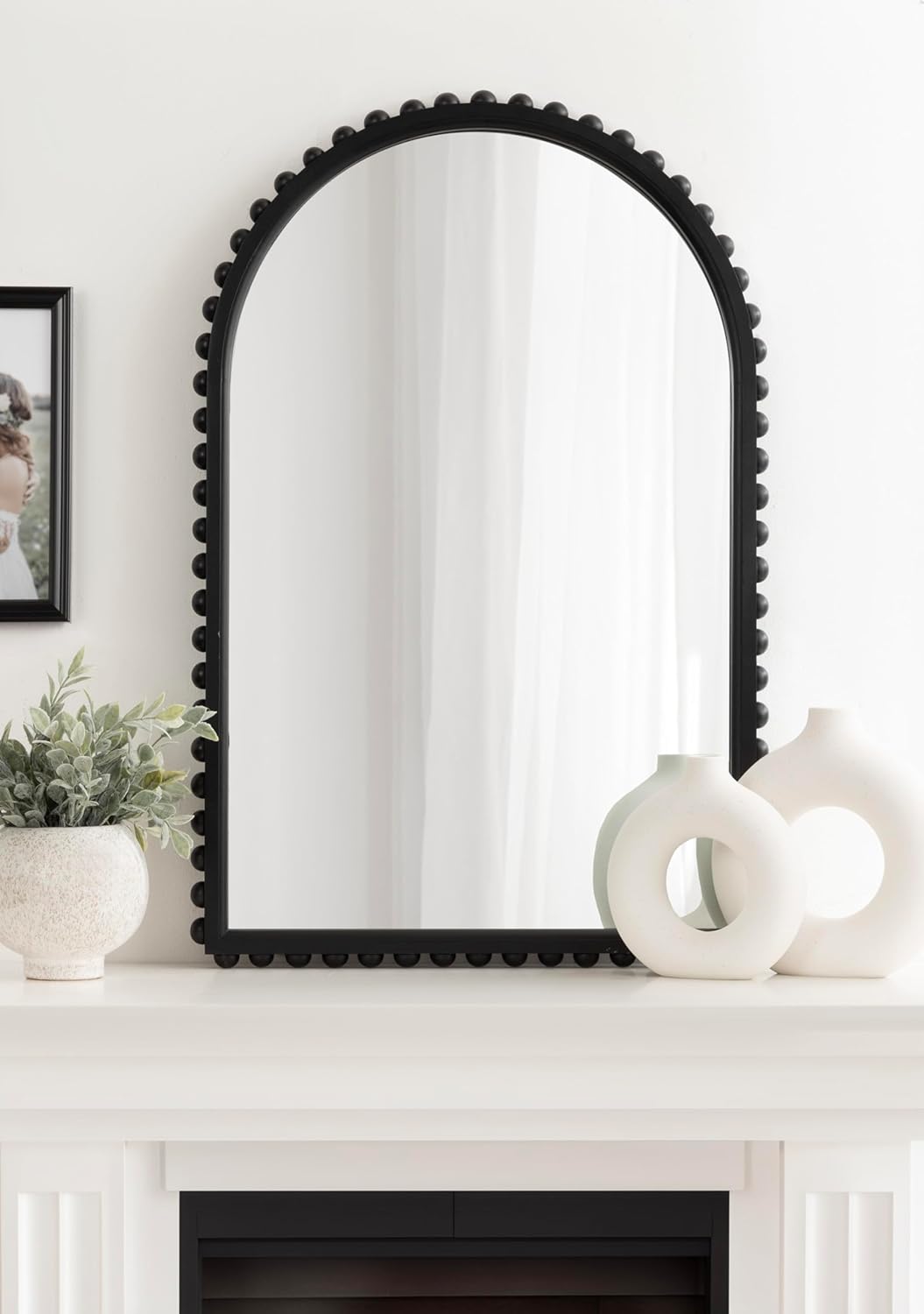 imageKate and Laurel Beadbrook Modern Beaded Arched Mirror 20 x 30 Black Transitional Arch Wall Mirror for Use as Bathroom Mirror or Entryway Mirror DecorBlack