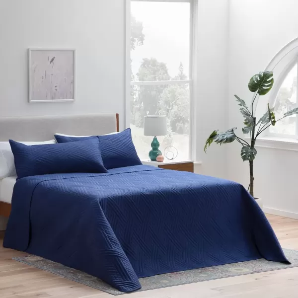 imageLinenspa All Season Hypoallergenic Down Alternative Microfiber Comforter  Twin XL GrayWhite Twin XL Size Dorm Room EssentialsNavy
