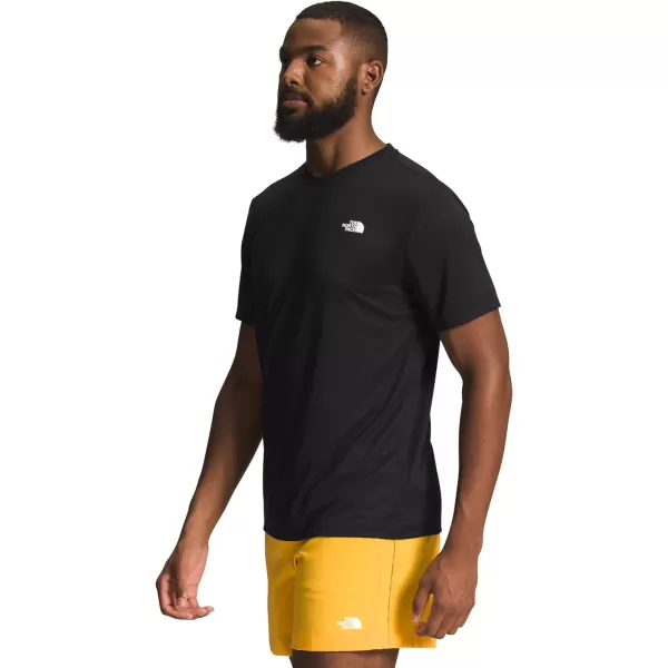 THE NORTH FACE Men's Elevation Short Sleeve Shirt