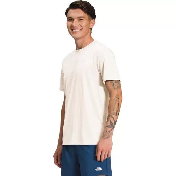 THE NORTH FACE Men's Elevation Short Sleeve Shirt