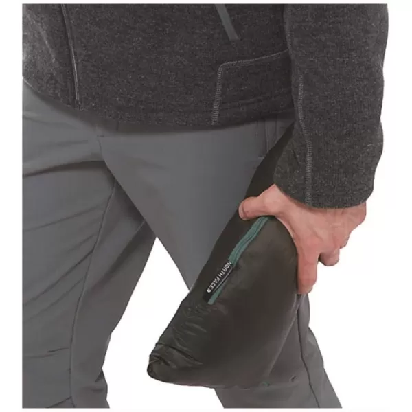 THE NORTH FACE Men’s Venture 2 Waterproof Hooded Rain Jacket 