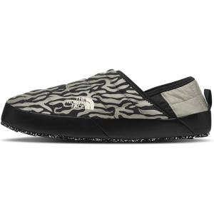 imageTHE NORTH FACE Womens Thermoball Insulated Traction Mule V ShoeClay Grey Tnf Tiger Stripe PrintTnf Black