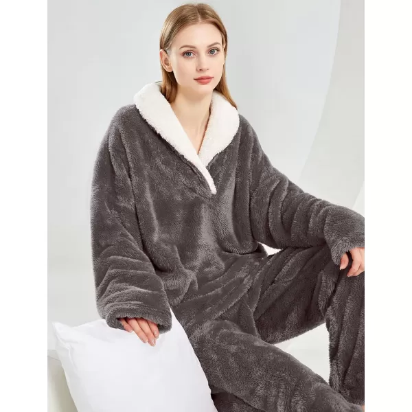 Gihuo Women' s Fluffy Pajamas Set Fleece Pullover Pants Loose Plush Sleepwear 2 Piece Pjs Set Warm Loungewear Fuzzy