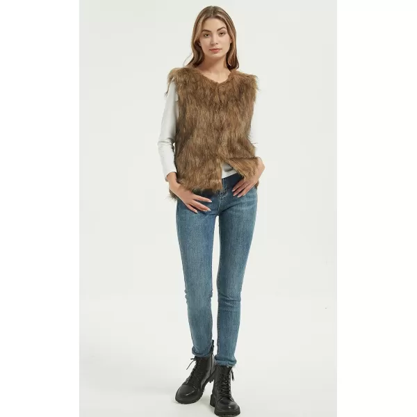 Gihuo Women's Faux Fur Vest Winter Short Waistcoat Fluffy Sleeveless Jacket