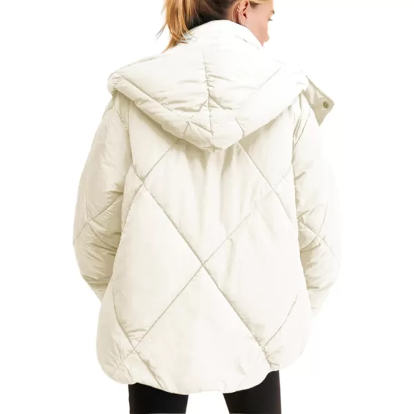 Gihuo Women's Oversized Puffer Jacket Long Sleeve Hooded Down Jacket Winter Short Zip Up Quilted Coat