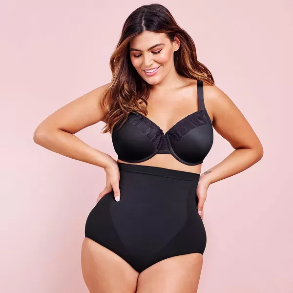 Bali Passion For Comfort Underwire Bra with FullCoverage Light Lift Back Smoothing Shapewear Bra for Everyday WearBlack Lace