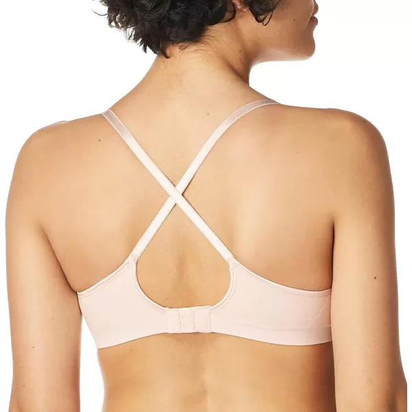 Hanes Womens Wireless Tshirt Bra MoistureWicking Convertible Smoothing Bra FullcoverageHanes Womens Wireless Tshirt Bra MoistureWicking Convertible Smoothing Bra Fullcoverage