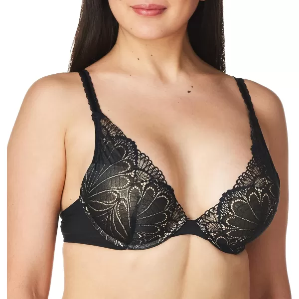 Wonderbra Womens Refined Glamour Triangle Underwire Pushup BraBlack