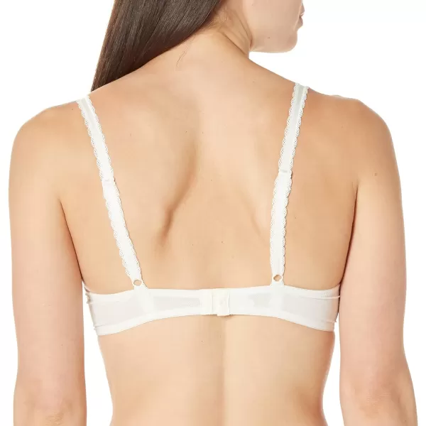 Wonderbra Womens Refined Glamour Triangle Underwire Pushup BraIvory