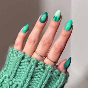 imageGlamnetic Press On Nails  Sanded  Short Almond Nude Fake Nails with Raised Gold Shell Accents Reusable Summer Nails  15 Sizes  30 Nail Kit with Glue9Siren Green