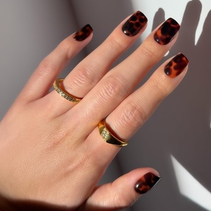 image:imageGlamnetic Press On Nails  Short Almond Fake Nails  Tortoiseshell Press On Nails Salon Quality Kit with Glue  Main Reference  30 Nail Set in 15 Sizes1C  High Stakes