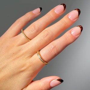 image:imageGlamnetic Press On Nails  Short Almond Fake Nails  Tortoiseshell Press On Nails Salon Quality Kit with Glue  Main Reference  30 Nail Set in 15 Sizes2B  No Apologies